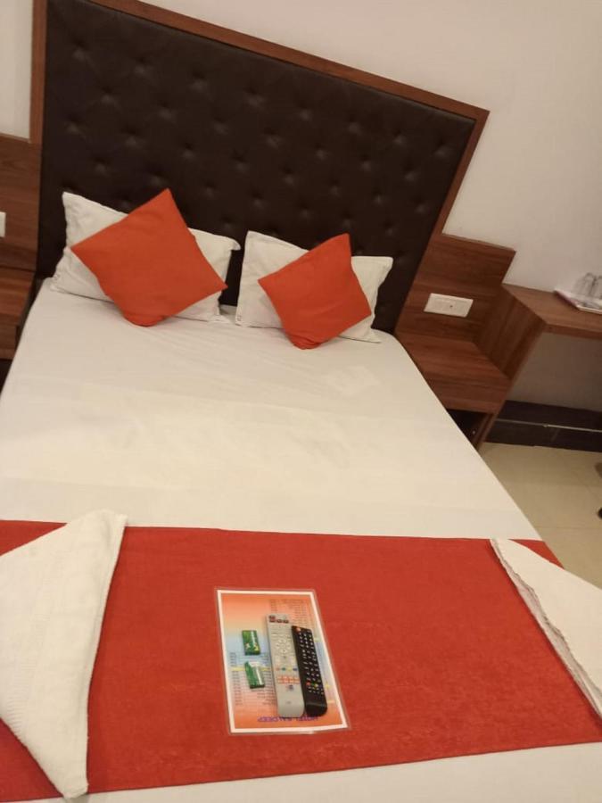 Hotel Sai Deep Lodging By Wb Inn Navi Mumbai Luaran gambar