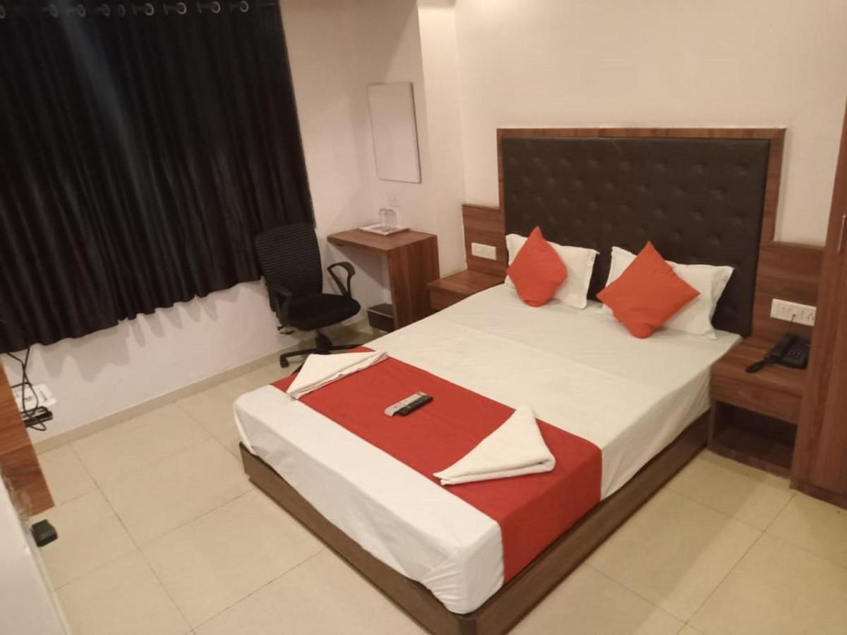 Hotel Sai Deep Lodging By Wb Inn Navi Mumbai Luaran gambar